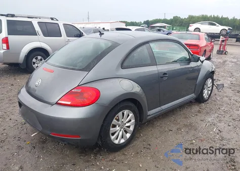 2014 Volkswagen Beetle 2.5L Entry из США, поврежденный, VIN 3VWFP7AT9EM627658
